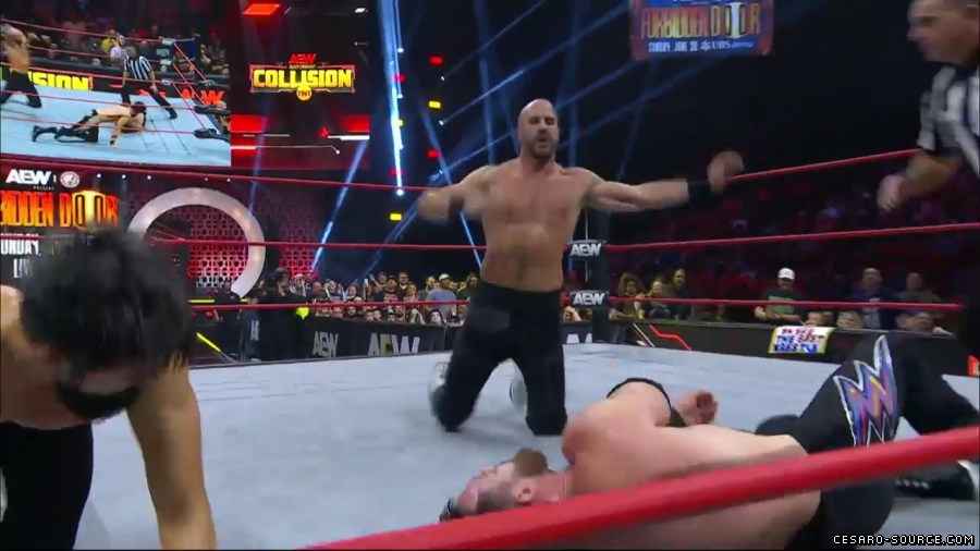 BCC_Collision_mp41089~2.jpg