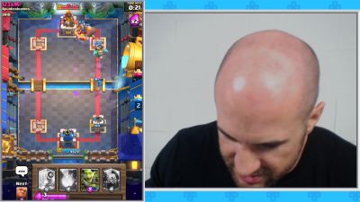 CESARO_PLAYS_THE_CLASH_DECKS_YOU_BUILT_HIM212121_Clash_with_Cesaro__7_--_UpUpDownD_mp40738.jpg