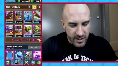 CESARO_dishes_pains___answers_your_CLASH_ROYALE_questions___2_--_UpUpDownDown_P_mp40065.jpg