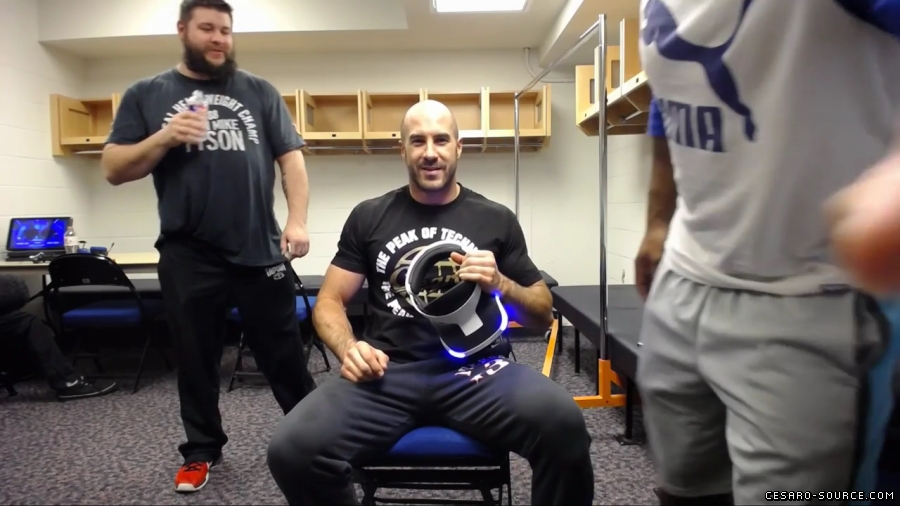 CESARO_plays_THE_LONDON_HEIST_VR_feat__KEVIN_OWENS__ROMAN_REIGNS___SAMI_ZAYN_--_mp40025.jpg