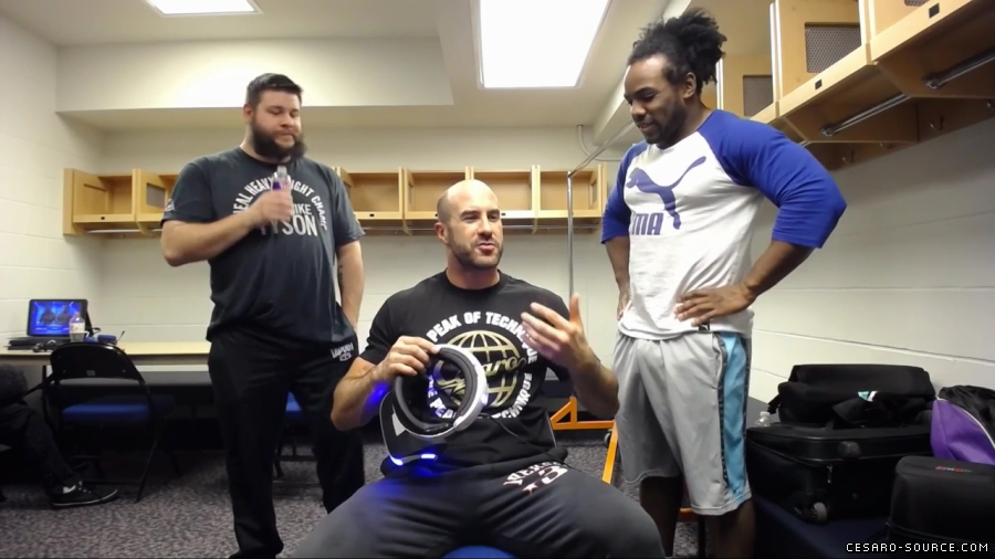 CESARO_plays_THE_LONDON_HEIST_VR_feat__KEVIN_OWENS__ROMAN_REIGNS___SAMI_ZAYN_--_mp40039.jpg