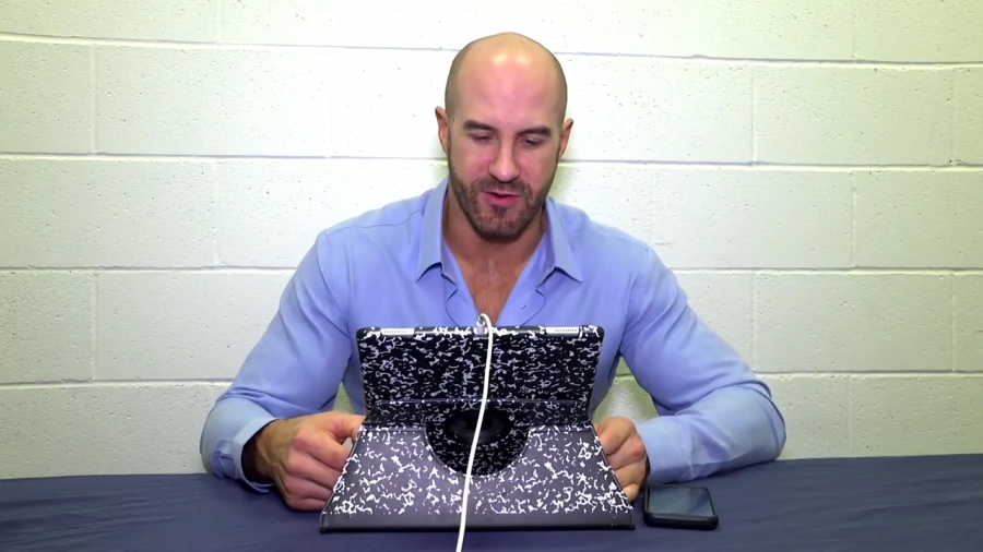 CLAN_WARS__The_CESARO_Awakens__-_Clash_with_Cesaro_mp40054.jpg