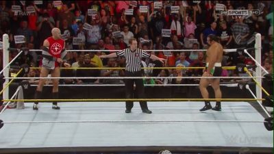Cesaro-RAW_9-14-15_mp4_20150915_210303_831.jpg