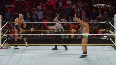 Cesaro-RAW_9-14-15_mp4_20150915_210312_079.jpg