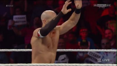 Cesaro-RAW_9-14-15_mp4_20150915_210315_605.jpg