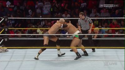 Cesaro-RAW_9-14-15_mp4_20150915_210319_400.jpg