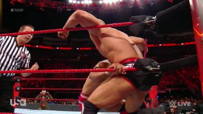 Cesaro_1_1_17_mp40643.jpg