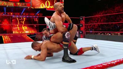 Cesaro_1_1_17_mp40979.jpg