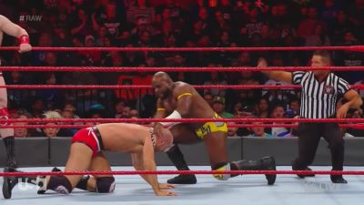 Cesaro_2_mp40327~0.jpg