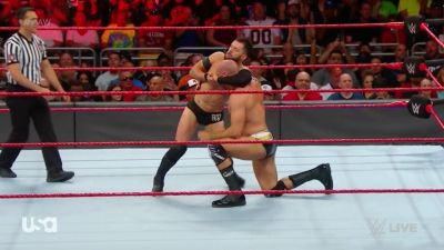 Cesaro_2_mp40513.jpg