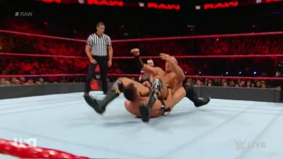 Cesaro_2_mp40813.jpg
