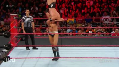 Cesaro_2_mp40935.jpg