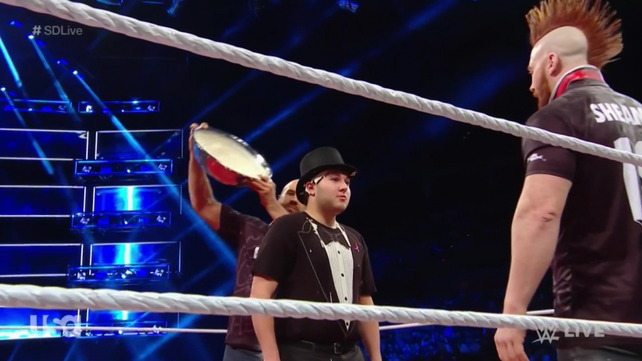 Cesaro_SD_mp40280.jpg