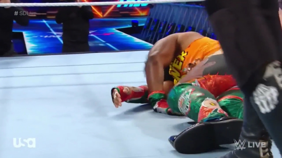 Cesaro_SD_mp40852.jpg