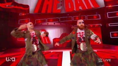 Cesaro_and_Sheamus_mp40035.jpg