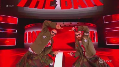 Cesaro_and_Sheamus_mp40058.jpg