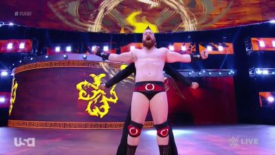 Cesaro_mp40051~0.jpg