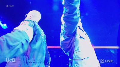 Cesaro_mp40053~2.jpg