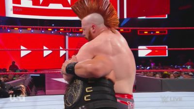 Cesaro_mp40560~5.jpg