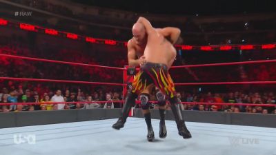 Cesaro_mp40815~2.jpg