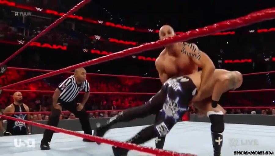 Cesaro_part_1_mp40238.jpg
