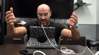 Cesaro_wants_to_make_your_hands_clap____-_Clash_With_Cesaro_mp40653.jpg