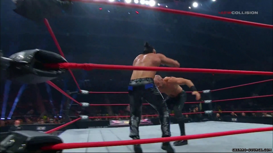 Claudio_Collision_Dec_16_mp40350.jpg
