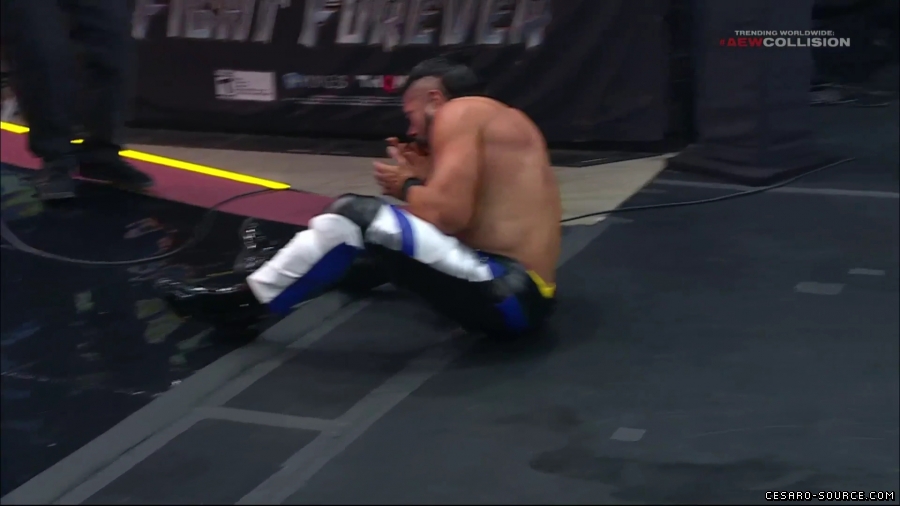 Claudio_Collision_Dec_16_mp40396.jpg