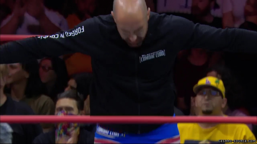 Claudio_Collision_mp40064~0.jpg