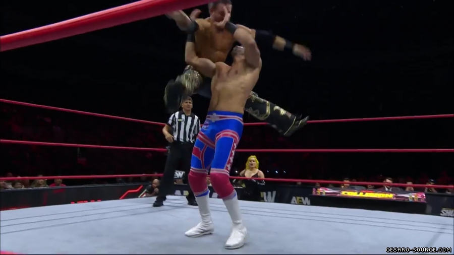 Claudio_Collision_mp40168~0.jpg