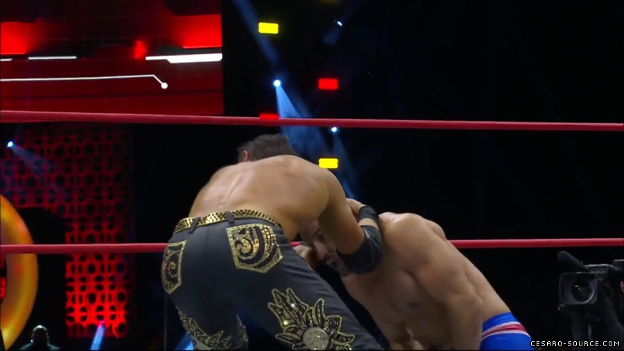 Claudio_Collision_mp40367.jpg
