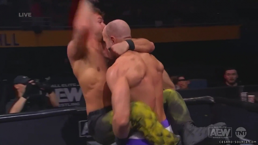 Claudio_Collision_mp40371.jpg