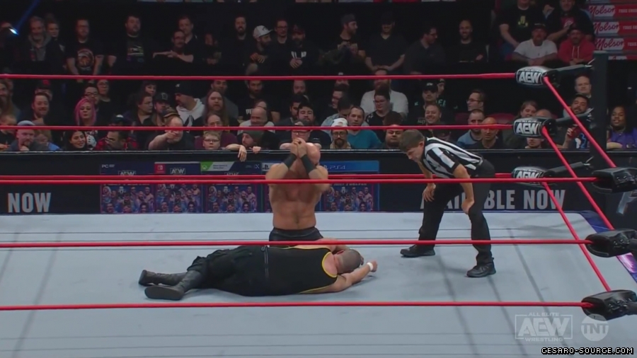 Claudio_Collision_mp41643.jpg