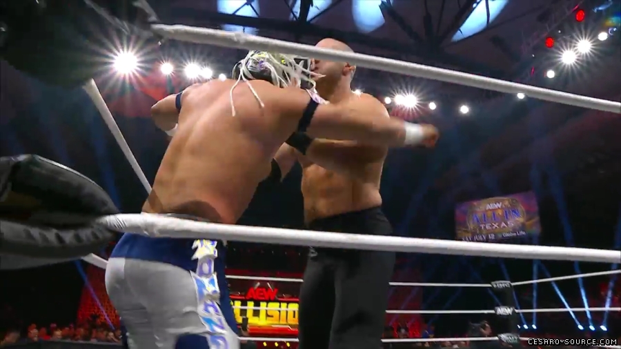 Claudio_Collision_mp41685~0.jpg