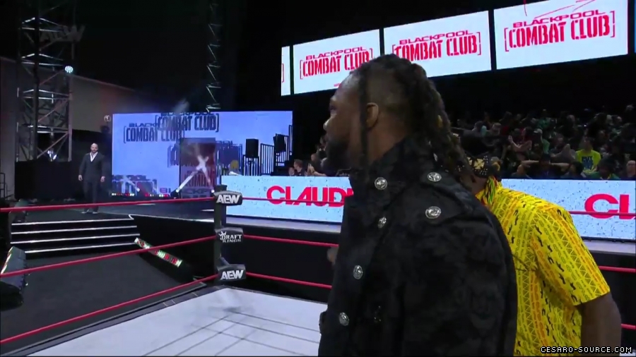 Claudio_Collision_mp41696.jpg