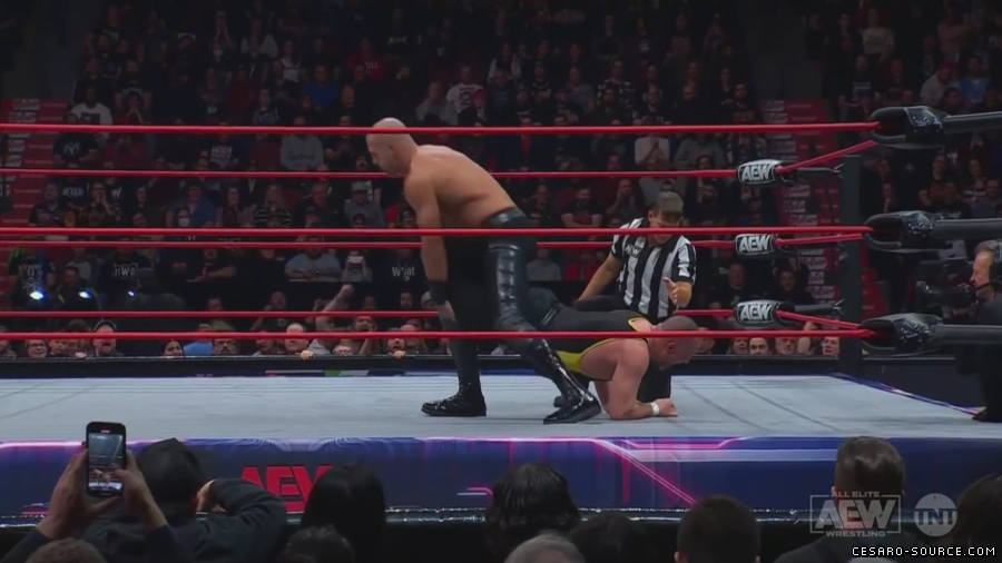 Claudio_Collision_mp41780.jpg