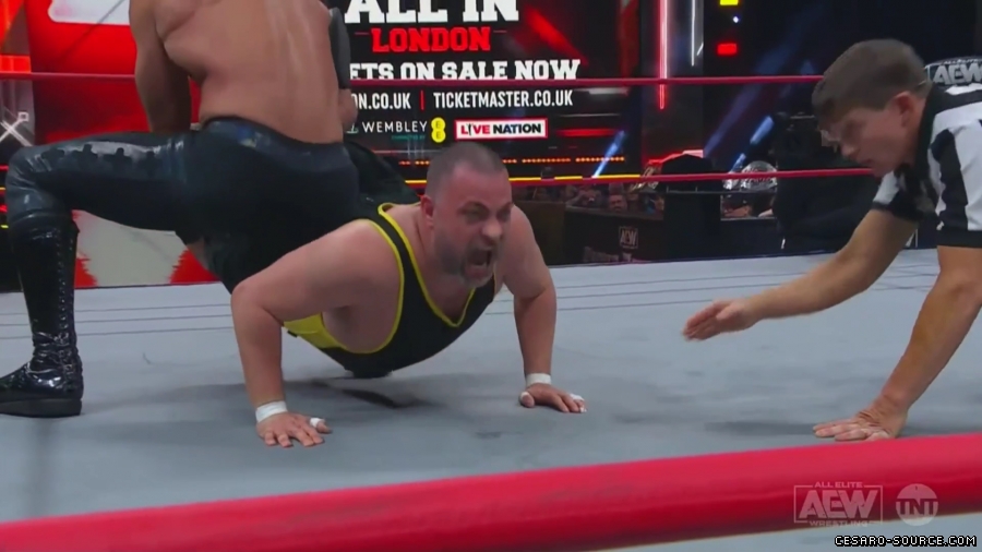 Claudio_Collision_mp41803.jpg