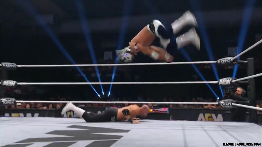 Claudio_Collision_mp41995~0.jpg