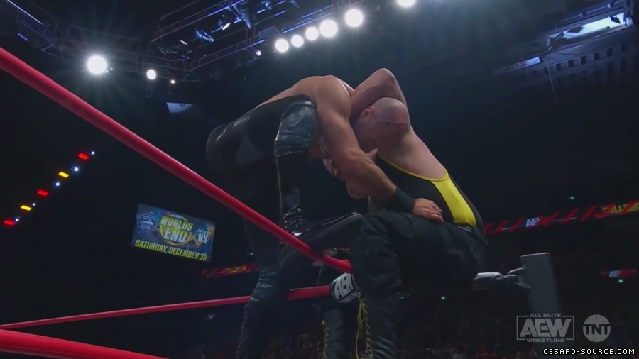 Claudio_Collision_mp42140.jpg
