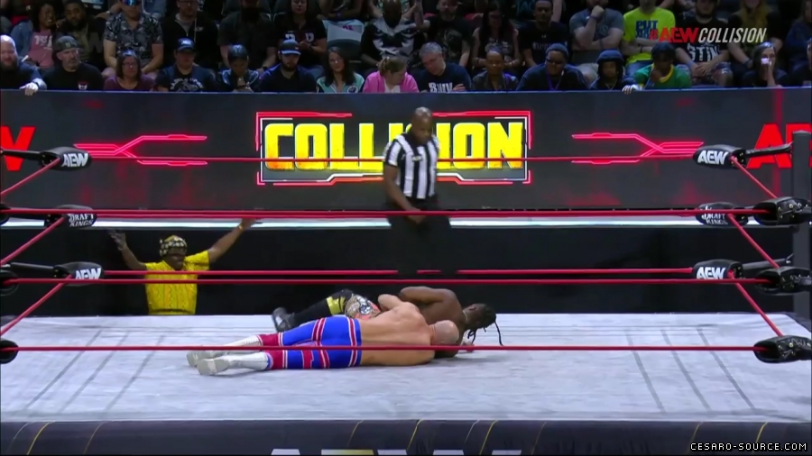 Claudio_Collision_mp42145~0.jpg