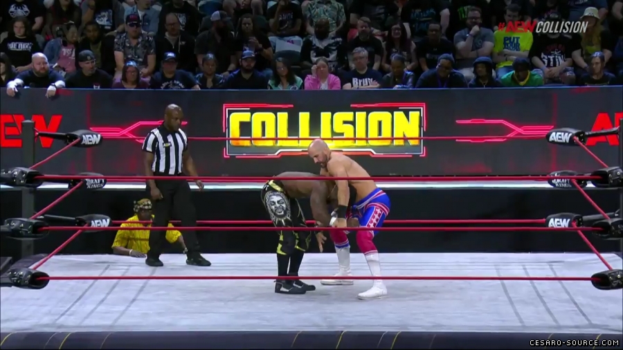 Claudio_Collision_mp42167~0.jpg