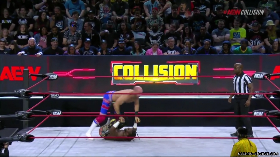 Claudio_Collision_mp42209.jpg