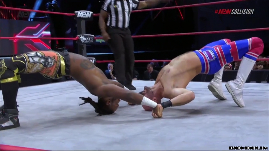 Claudio_Collision_mp42227.jpg
