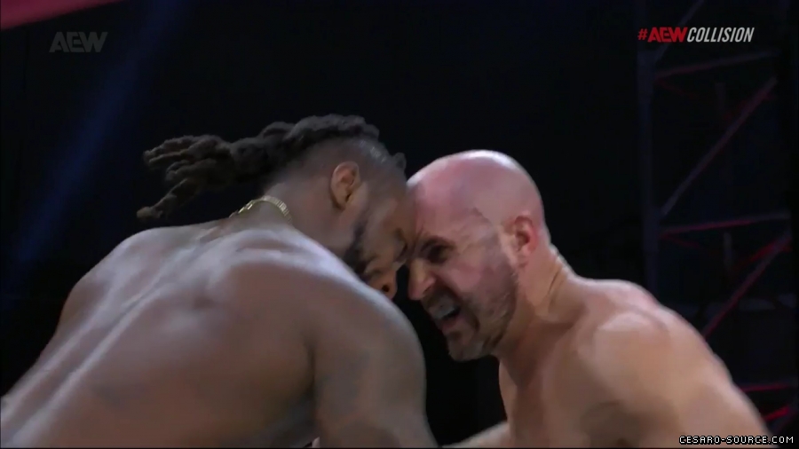 Claudio_Collision_mp42237.jpg