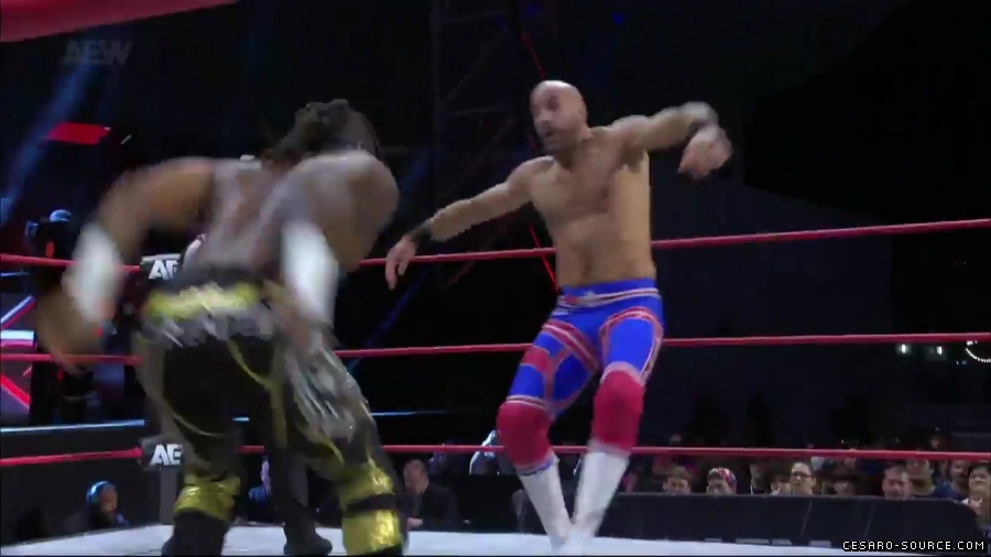 Claudio_Collision_mp42288.jpg
