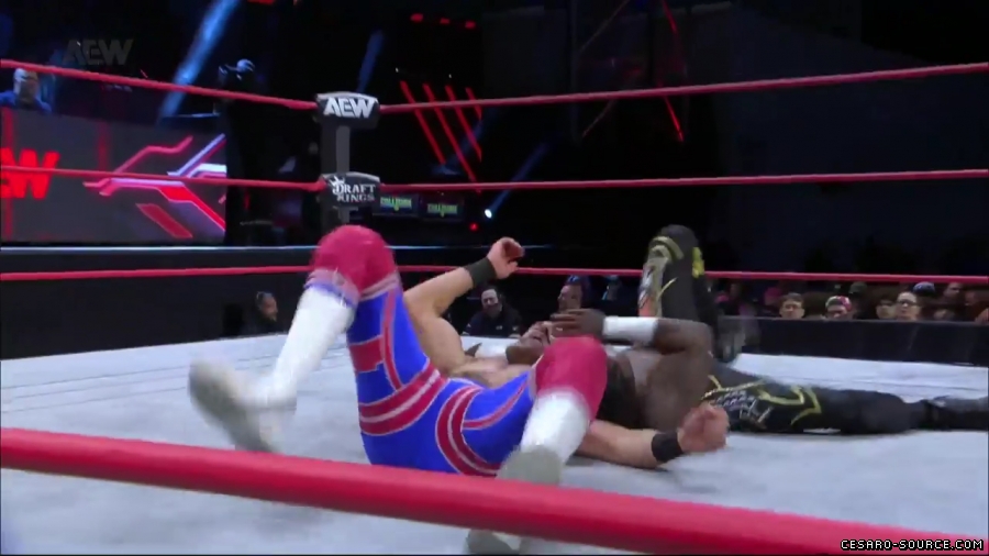 Claudio_Collision_mp42383.jpg