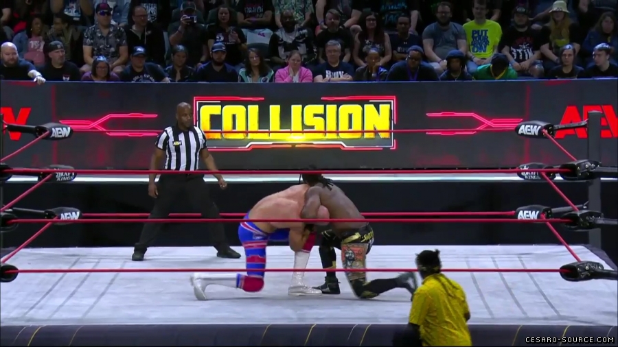 Claudio_Collision_mp42387.jpg