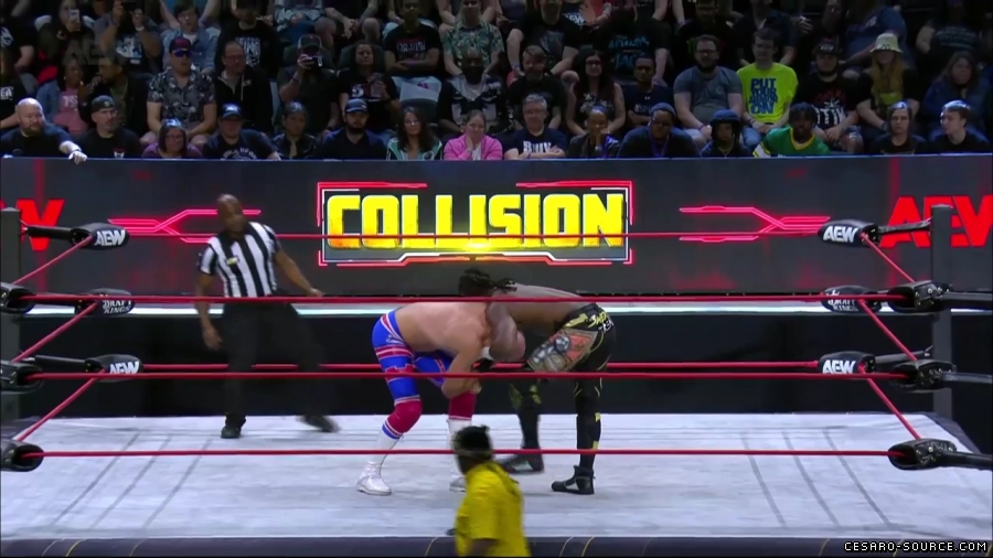 Claudio_Collision_mp42388.jpg