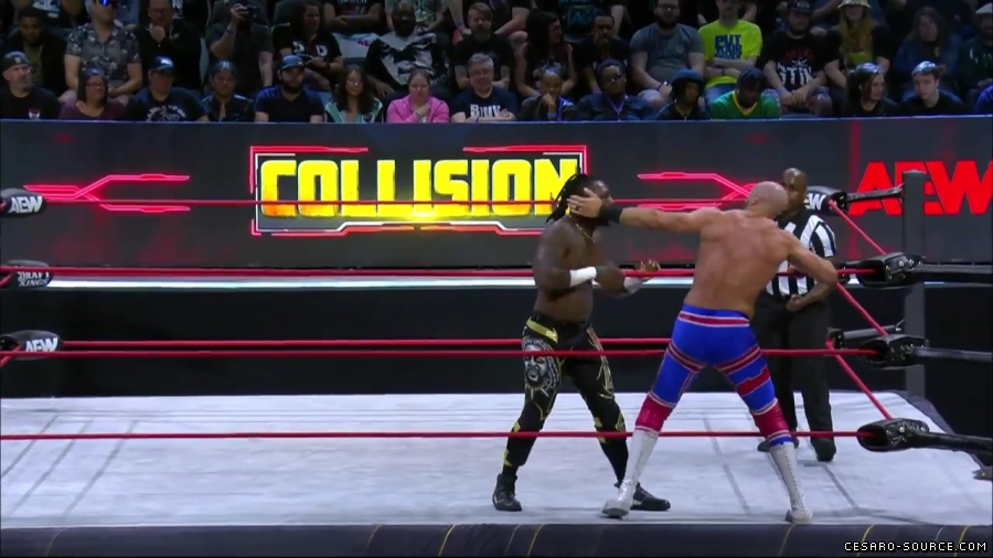 Claudio_Collision_mp42447~0.jpg
