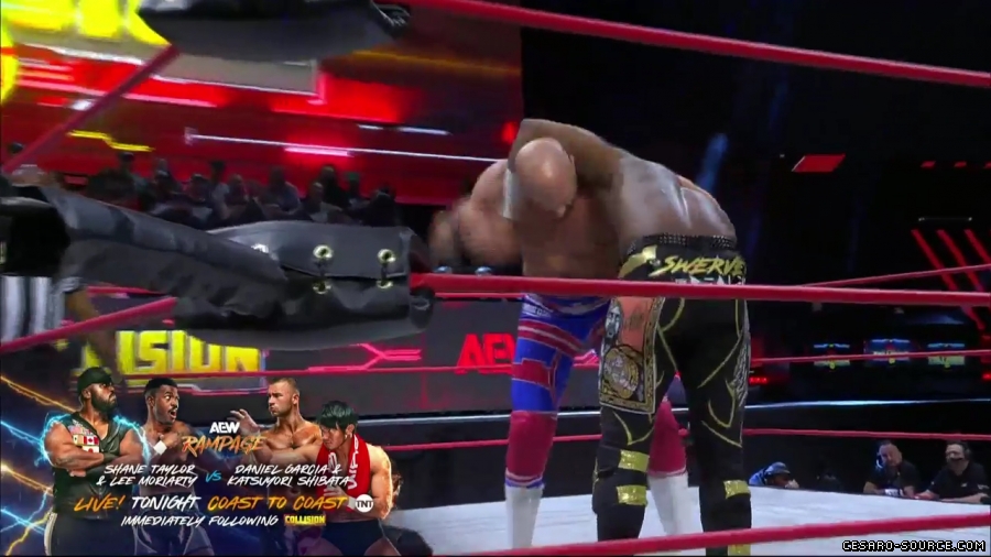 Claudio_Collision_mp42595~0.jpg